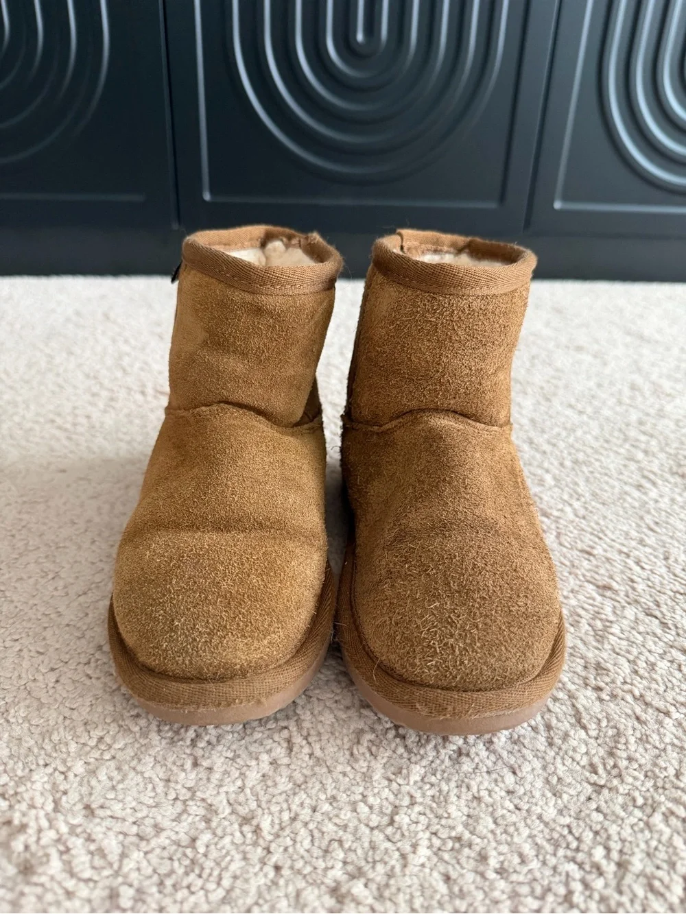 Minnetonka Kids Girls Brown Suede winter boots size toddler 12